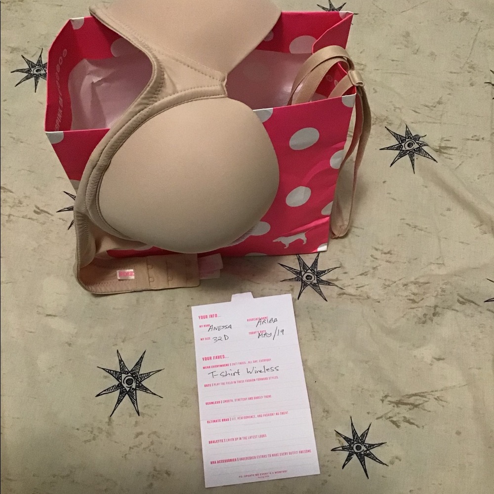 PINK bra size 32D. Brand new